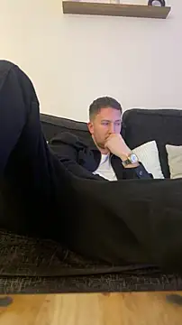 dirtyanal23's cam snapshot