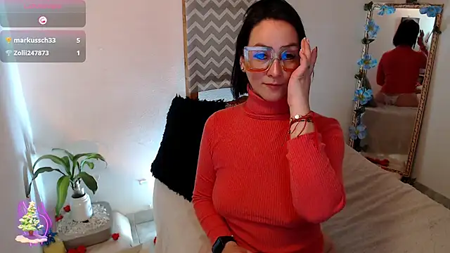 kiara_bermont's cam snapshot