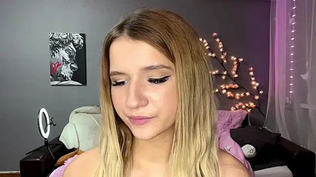 VikkiWittel's cam snapshot