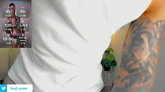 Brad_Summer live sex cam