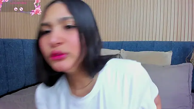 angel_ponce's cam snapshot