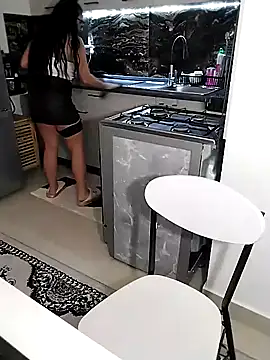 hot-babygirl's cam snapshot