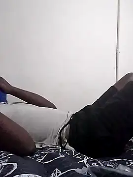 TmanZim2025's cam snapshot