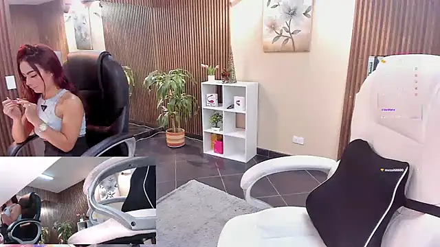 ElliSmith's cam snapshot