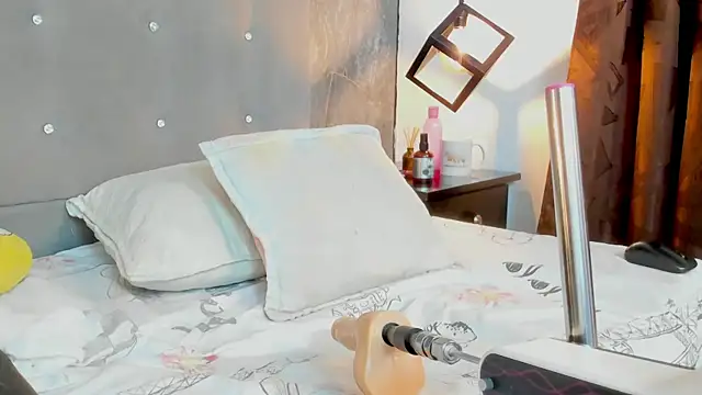 SexxyPamela live sex cam