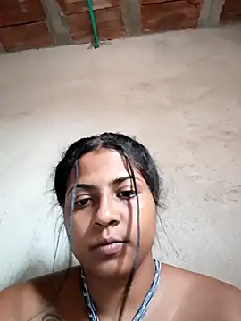 Giselabrunette25 live sex cam