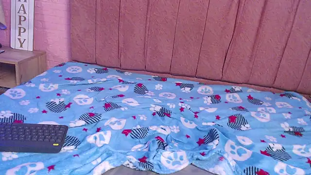 monicamoon303av's cam snapshot