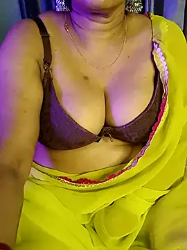 monaa-darling's cam snapshot