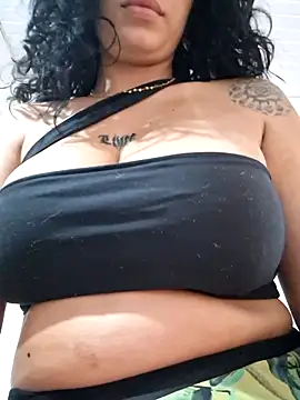 Flora-latin-girl live sex cam