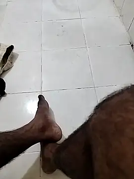 Teluguking143's cam snapshot