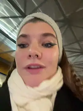 Holy_Tereza live sex cam