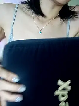 BiCute688's cam snapshot