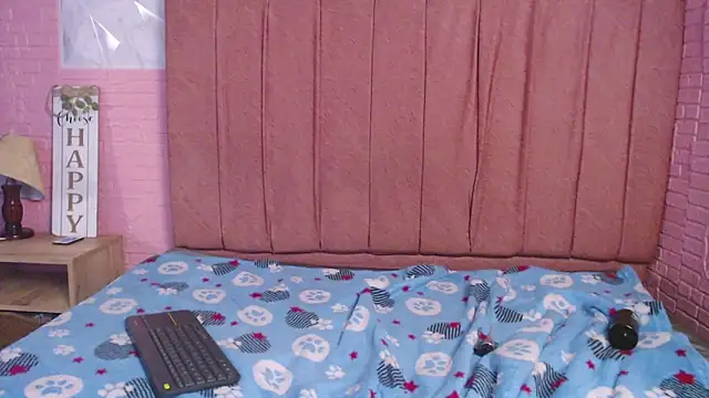 monicamoon303av's cam snapshot