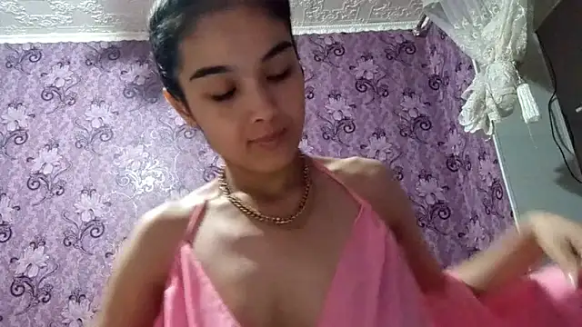 AylinBlush's cam snapshot