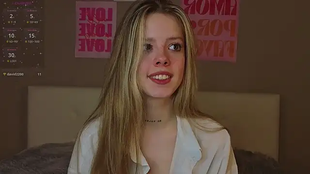 TiffinyMergist's cam snapshot