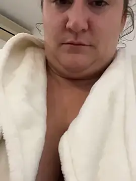 sweeti_Em's cam snapshot