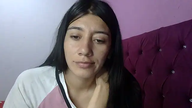 TaylorLove-'s cam snapshot