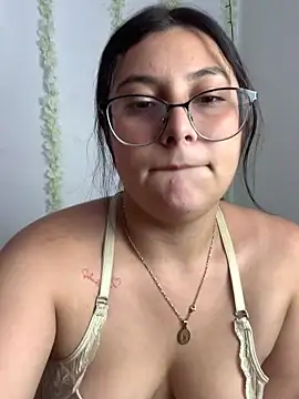 Velma_star's cam snapshot