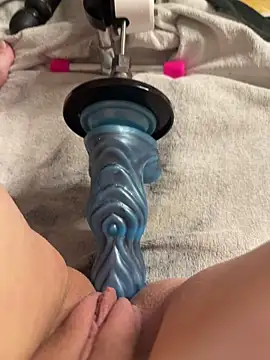 luisa1's cam snapshot