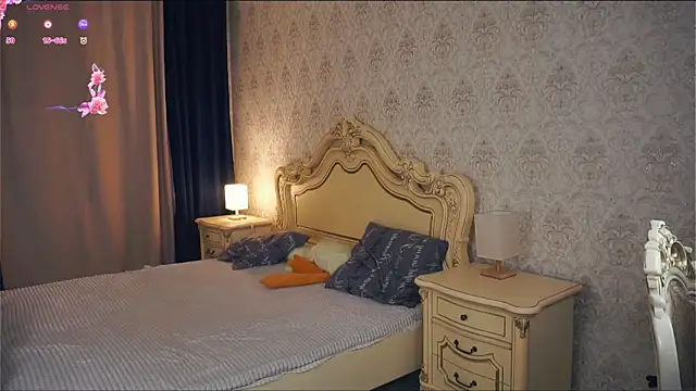 BettieBourque's cam snapshot