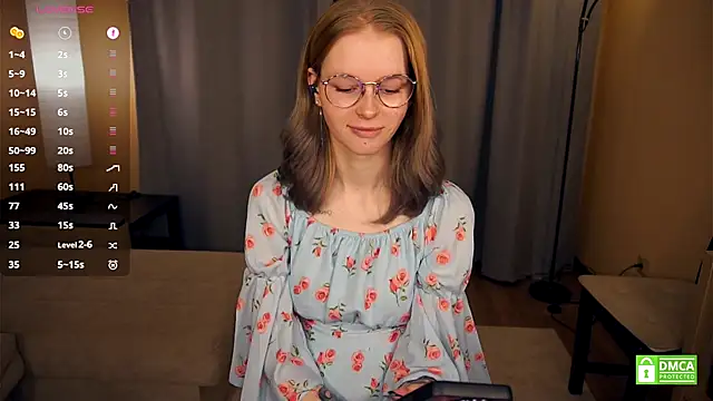 ToyaPletz's cam snapshot