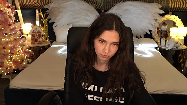 BabyFlowerr's cam snapshot