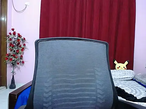 angelina-1's cam snapshot