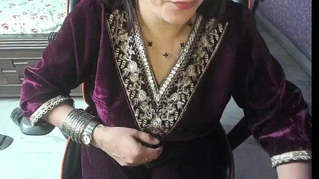 ShylaGill's cam snapshot