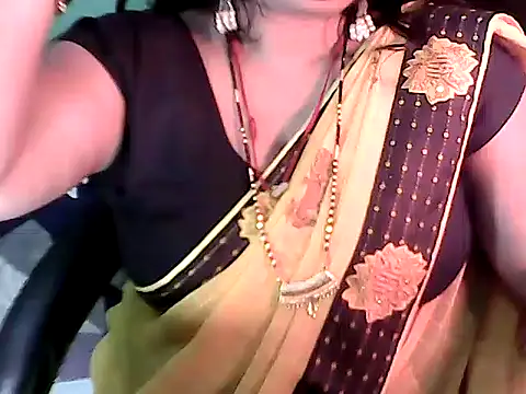 BABITA_KUMARII's cam snapshot