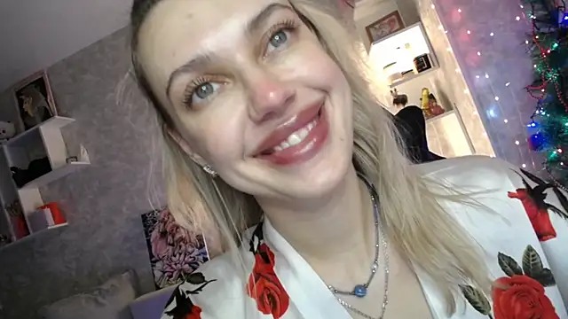 NickyAdamidi's cam snapshot