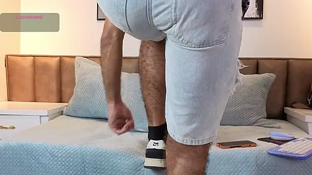 Ethan__Walker live sex cam