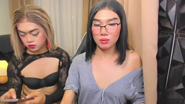 MaxCollins live sex cam