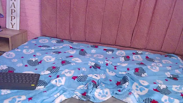 monicamoon303av's cam snapshot