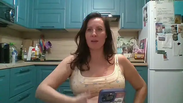 ALICAINWONDERLAND's cam snapshot