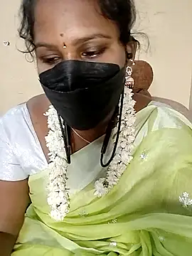 Tamil_flowergril's cam snapshot