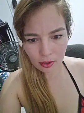 CatalinaWright's cam snapshot