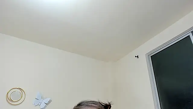 Valeria_Cruz83's cam snapshot