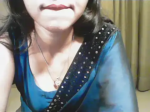 short_girl_'s cam snapshot