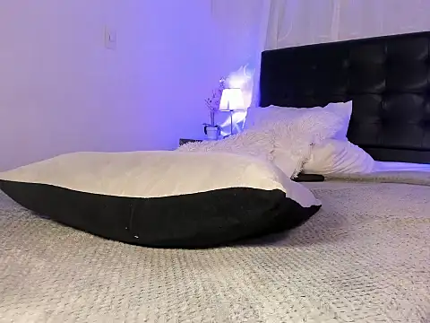 emma_martiin's cam snapshot