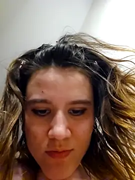 ilatik's cam snapshot