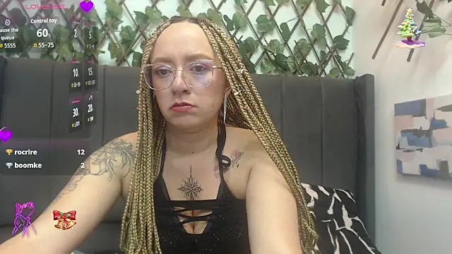 Adaraah's cam snapshot