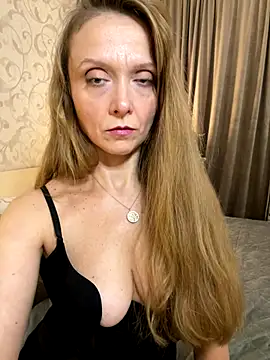 Lady_Taty's cam snapshot