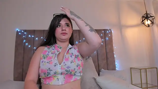 amber_colliiins's cam snapshot