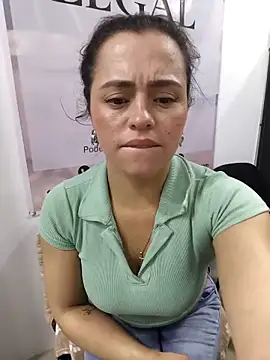 ALEJA__22's cam snapshot