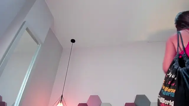 EloiseQuinn's cam snapshot