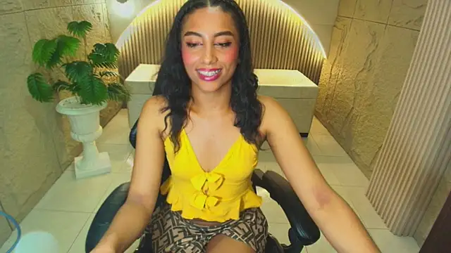 katty_berry_r's cam snapshot