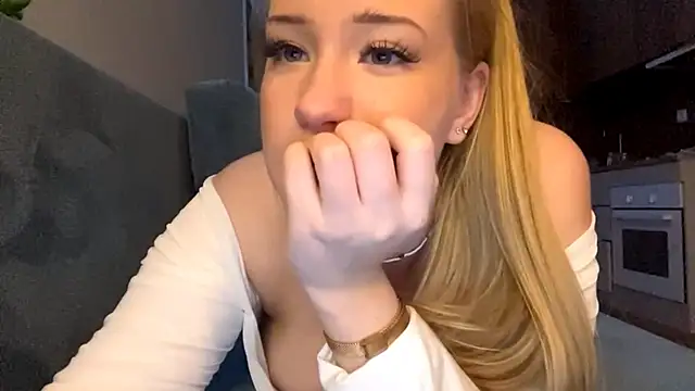 PandaFluff's cam snapshot