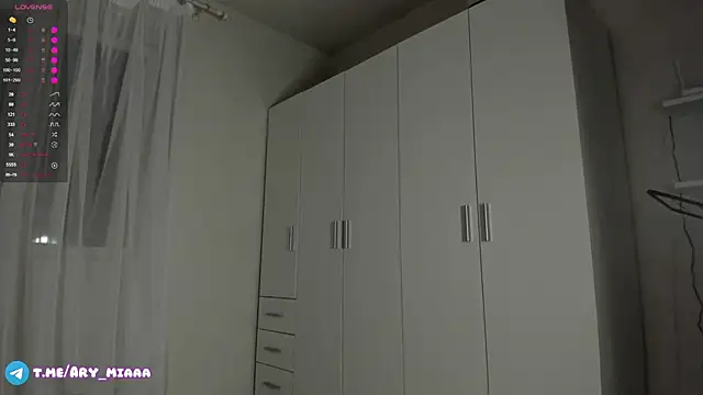 Ary_mia's cam snapshot