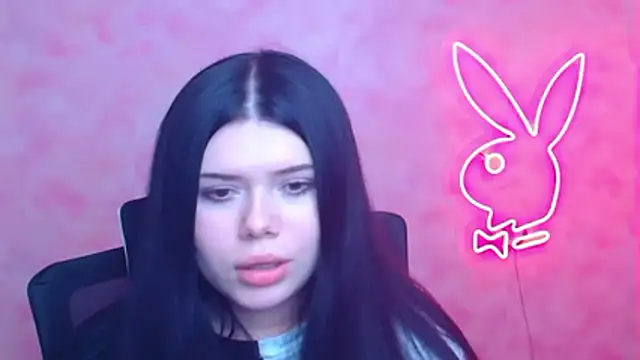 Mona_Esty's cam snapshot