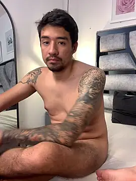 valery_and_Dani_ live sex cam